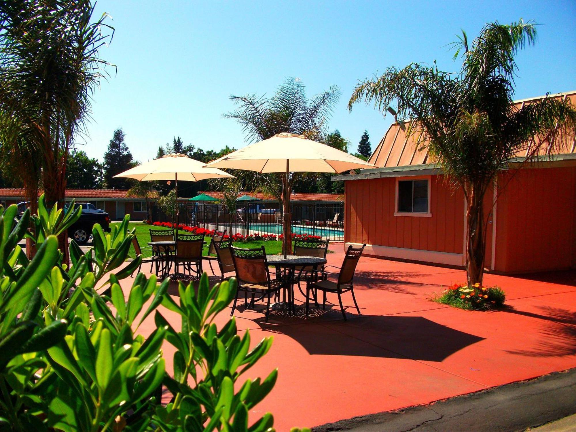 Tri-Valley Inn & Suites Pleasanton Ngoại thất bức ảnh