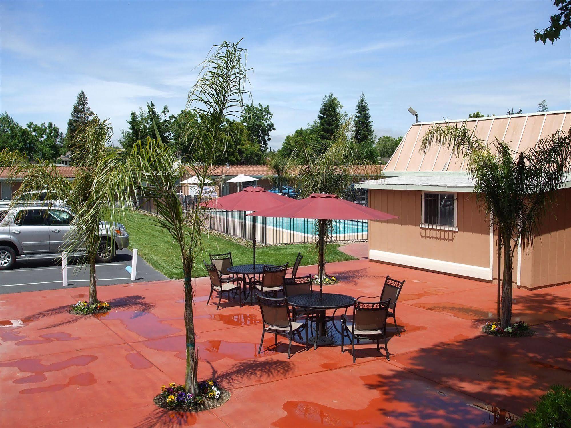 Tri-Valley Inn & Suites Pleasanton Ngoại thất bức ảnh